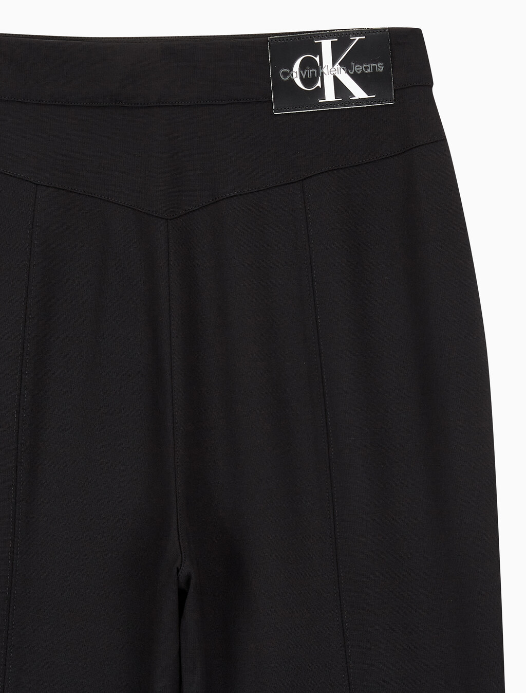 Buy 여성 밀라노 테이퍼드 플레어팬츠 in color CK BLACK