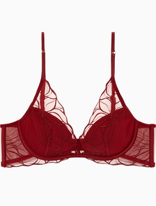 Buy 여성 CK 블랙 플로럴 레이스 AF 플런지 브라 in color Dark Red