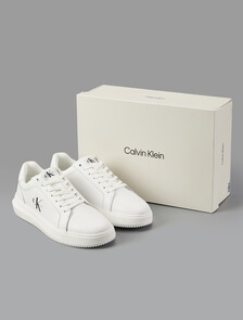 Buy 남성 말모 청키 컵솔 in color WHITE