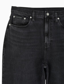 Buy 남성 뉴 와이드핏 블랙 데님 in color WASHED BLACK LOGO LACE