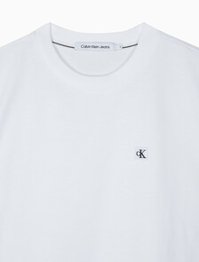 Buy 여성 릴렉스 로고 반팔 티셔츠 in color BRIGHT WHITE