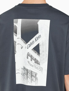 Buy 남성 NYCK 그래픽 반팔 티셔츠 in color NAVY