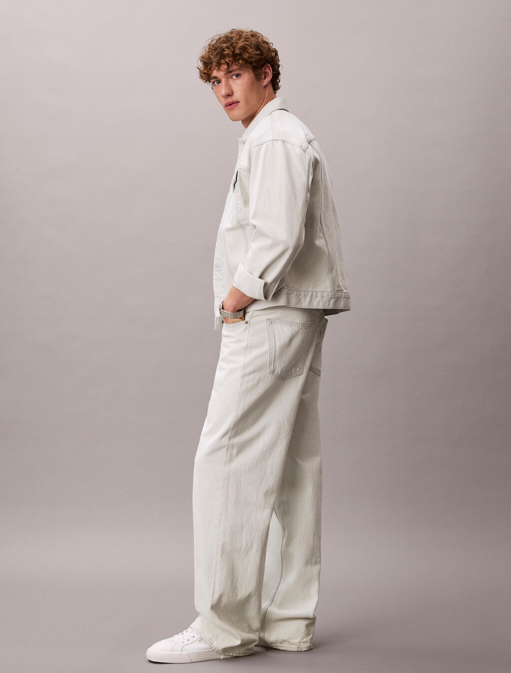 Buy  in color White Blue