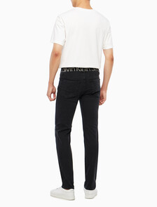 Buy 남성 슬림핏 블랙 데님 in color WASHED BLACK LOGO LACE