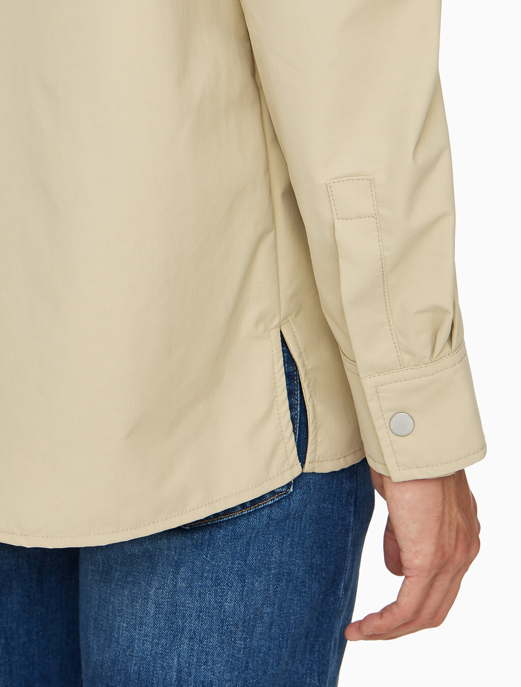 Buy 남성 유틸리티 기능성 집업 셔츠 in color PALE KHAKI