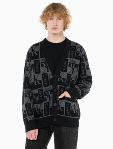 Buy 남성  릴렉스 핏 AOP 로고 스웨터 가디건 in color CK BLACK