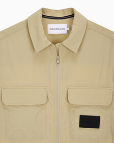 Buy 남성 오버사이즈핏 프리미엄 에센셜 집업 셔츠 in color TRAVERTINE