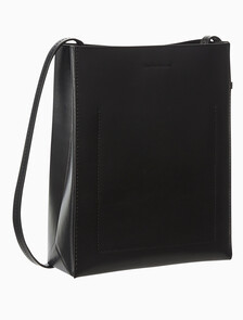 Buy 여성 크로스바디 페이퍼 레더백 in color BLACK BEAUTY