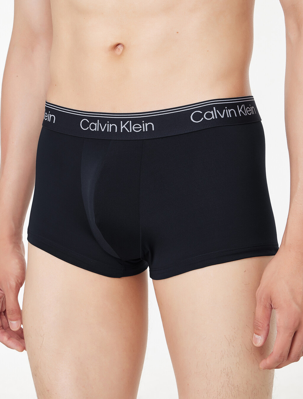Buy 남성 마이크로 스트레치 3팩 로우 라이즈 트렁크 in color Navy/ Blue / Light Blue