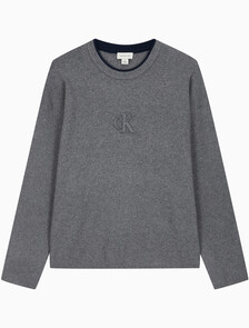 Buy 남성 엠보스드 로고 크루넥 스웨터 in color MEDIUM GREY HEATHER