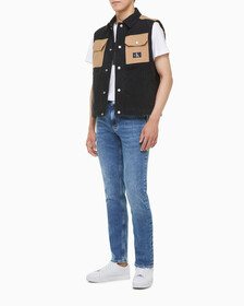 Buy 남성 캔버스 포켓 데님 베스트 in color WASHED BLACK LOGO LACE