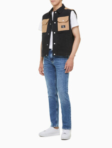 Buy 남성 캔버스 포켓 데님 베스트 in color WASHED BLACK LOGO LACE
