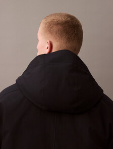 Buy 남성 롱슬리브 헤비웨이트 테크 울 푸퍼 in color BLACK BEAUTY
