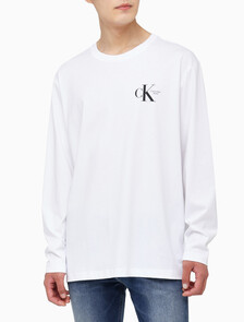 Buy 남녀공용  베이직 로고 긴팔 티셔츠 in color BRIGHT WHITE