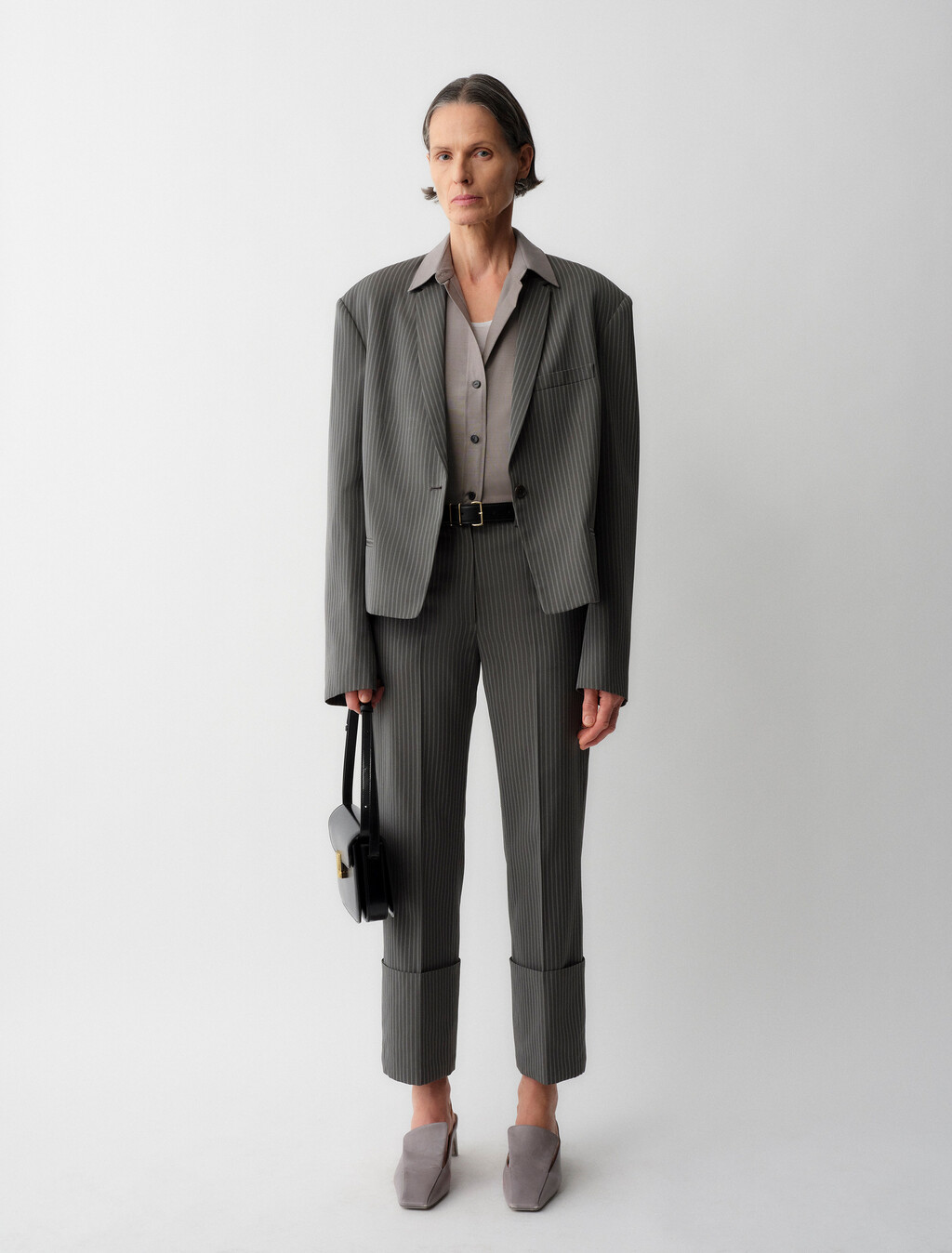 Buy EVA WOMENS TROUSERS in color CHARCOAL