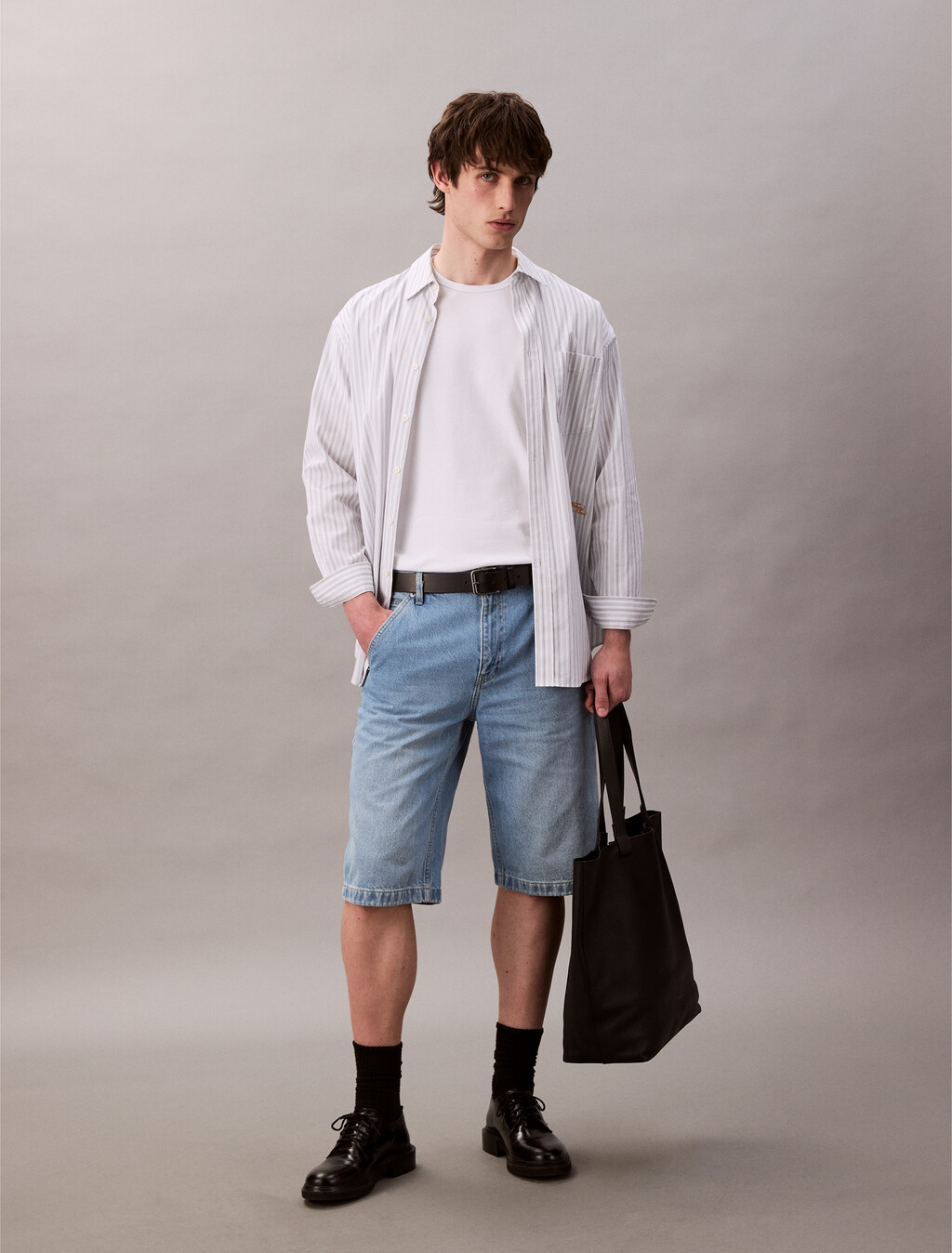 Buy 남성 90's 라이트블루 카펜터 버뮤다 데님 쇼츠 in color REFLECTION BLUE