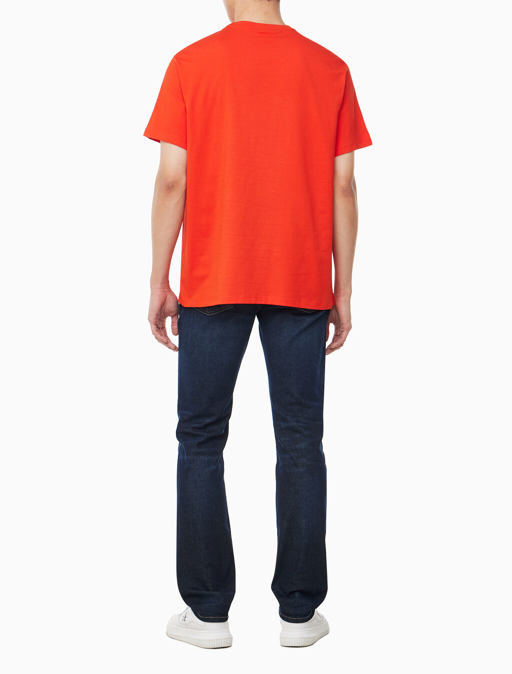 Buy 남성 레귤러핏 스포츠 로고 반팔 티셔츠 in color RED ALERT