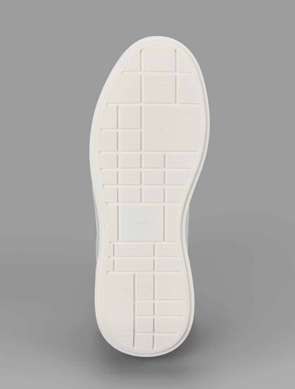 Buy 여성 미네르바 청키 레더 레이스업 컵솔 스니커즈 in color White /Beige