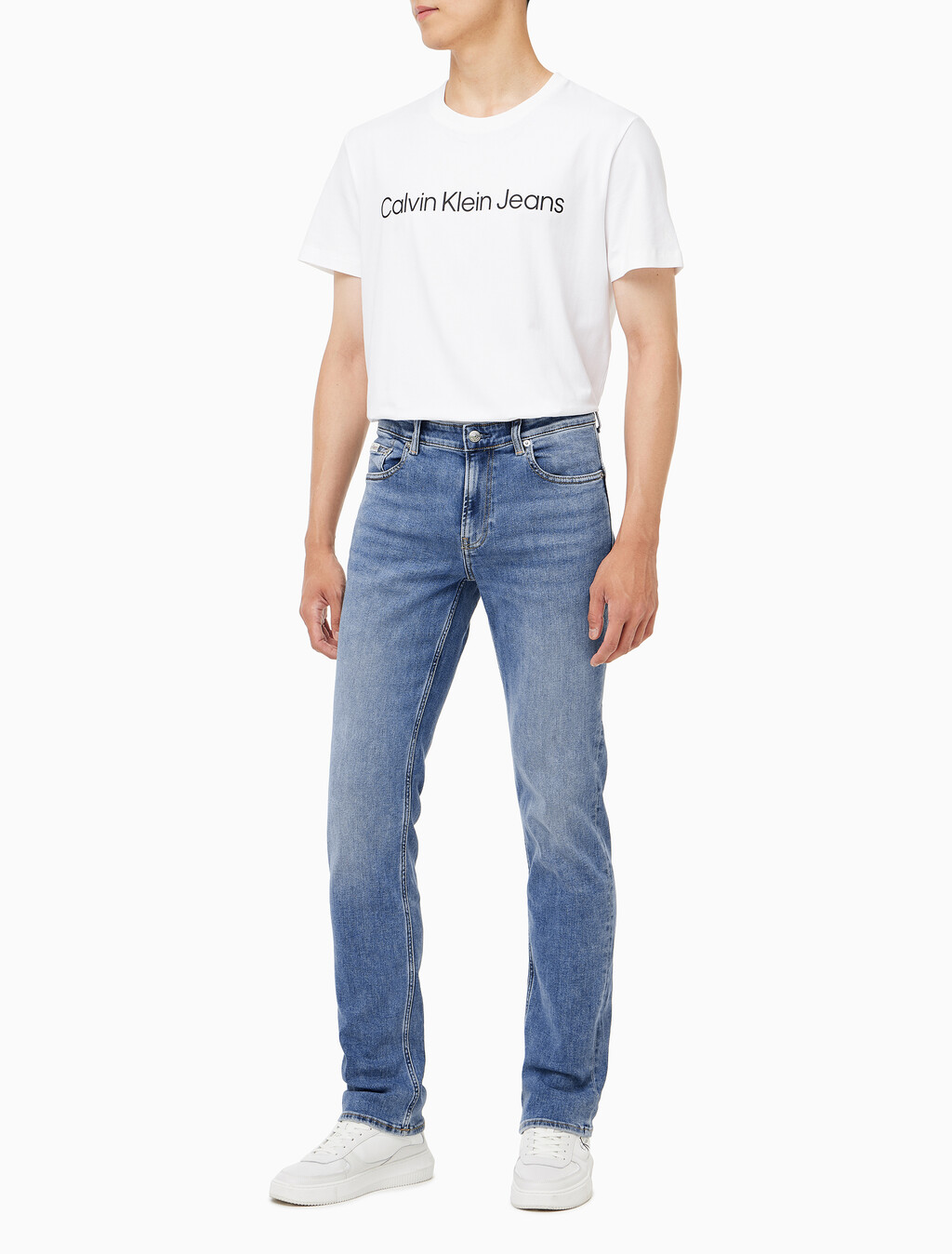 Buy 남성 바디핏 미드블루 이탈리안 데님 in color MID BLUE BACK EMBRO
