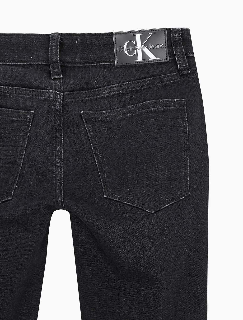 Buy 여성 바디핏 5 포켓 앵클 블랙 데님 in color WASHED BLACK LOGO LACE