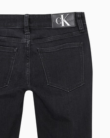 Buy 여성 바디핏 5 포켓 앵클 블랙 데님 in color WASHED BLACK LOGO LACE