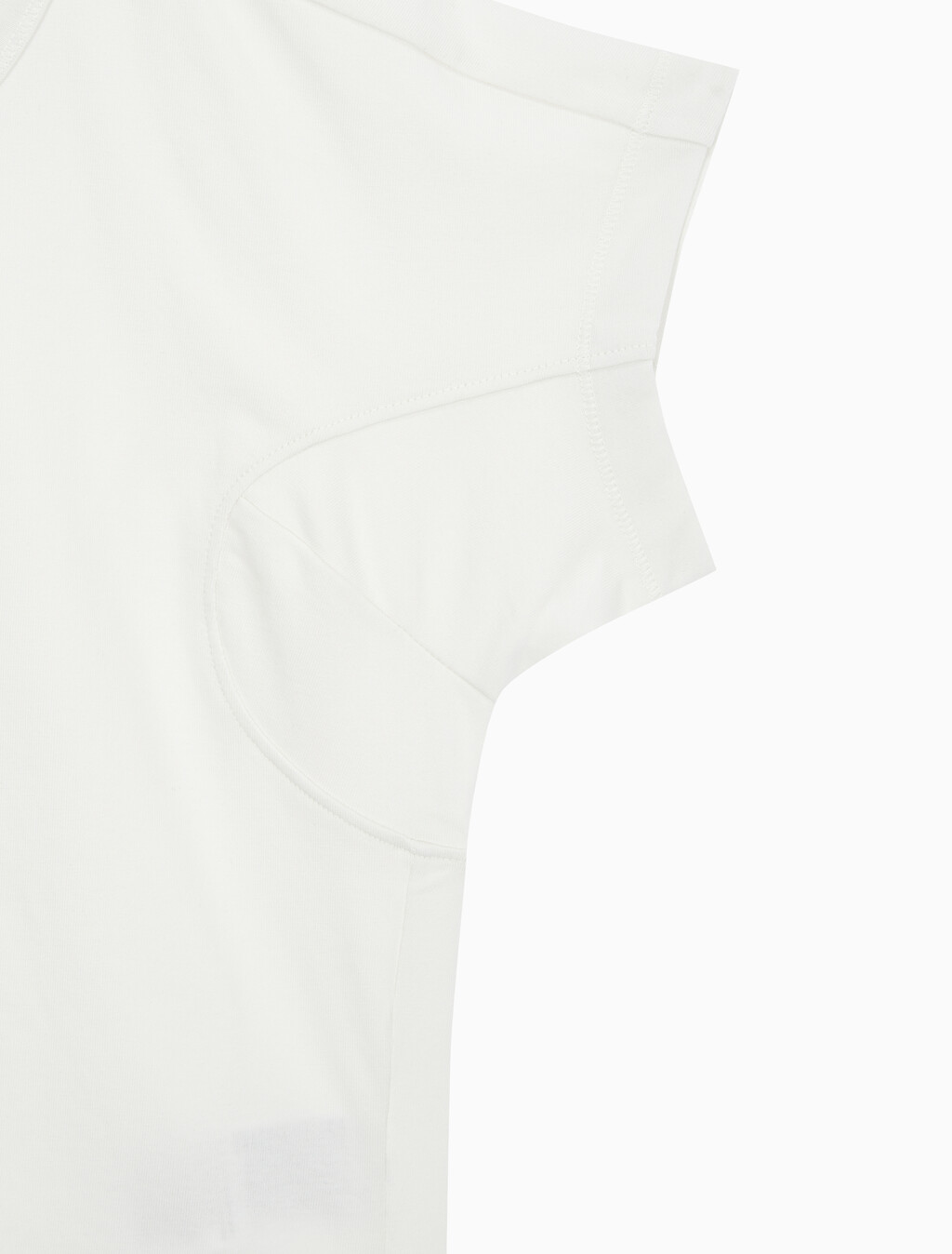 Buy 여성 슬림핏 숏 슬리브 티셔츠 in color WHITE