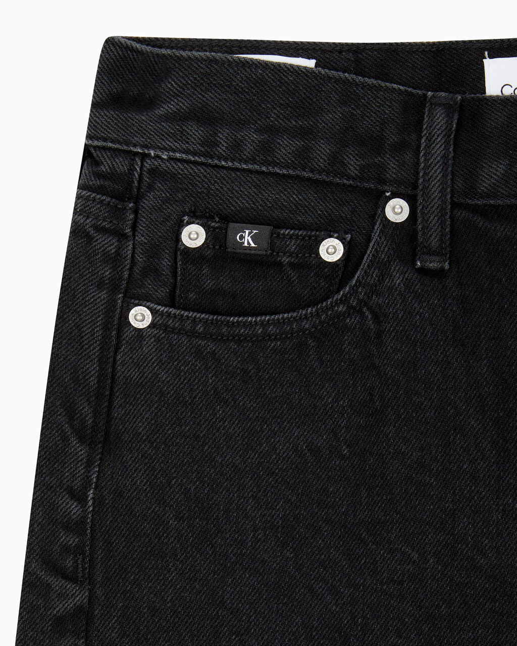 Buy 여성 하이라이즈 스트레이트핏 워시드 블랙 서스테이너블 데님 in color WASHED BLACK LOGO LACE