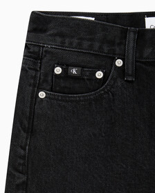 Buy 여성 하이라이즈 스트레이트핏 워시드 블랙 서스테이너블 데님 in color WASHED BLACK LOGO LACE