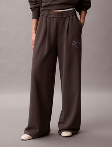 Buy 여성 레터링 로고 스웻팬츠 in color VOLCANIC ASH