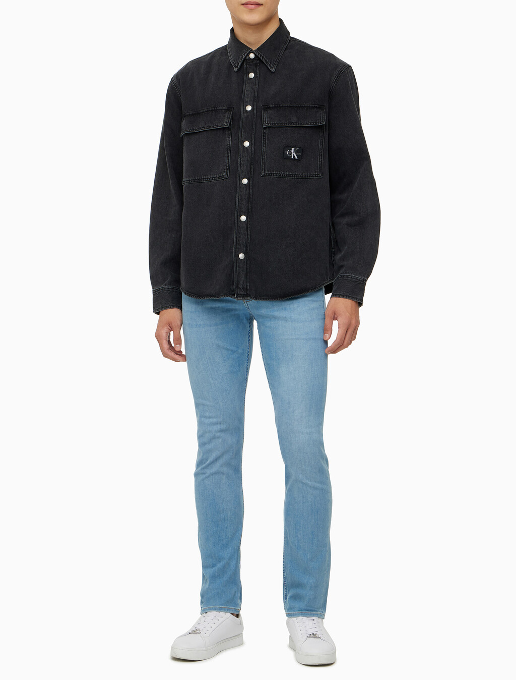 Buy 남성 릴렉스핏 데님 셔츠 in color WASHED BLACK LOGO LACE