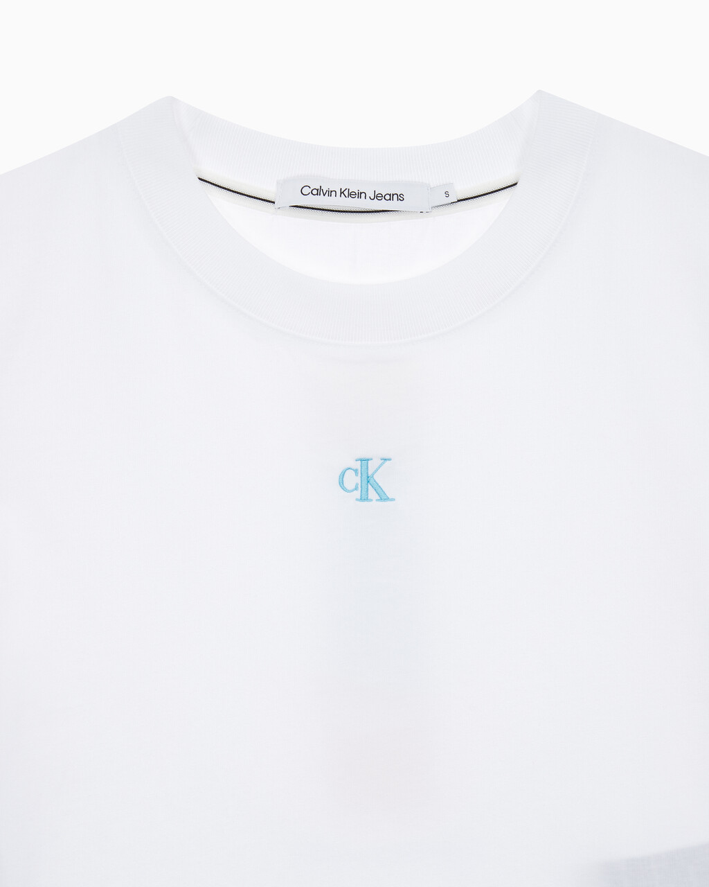 Buy 여성 그래픽 베이비핏 크롭 반팔 티셔츠 in color BRIGHT WHITE
