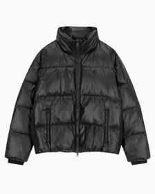 Buy 남녀공용 글로시 숏 푸퍼 in color CK BLACK
