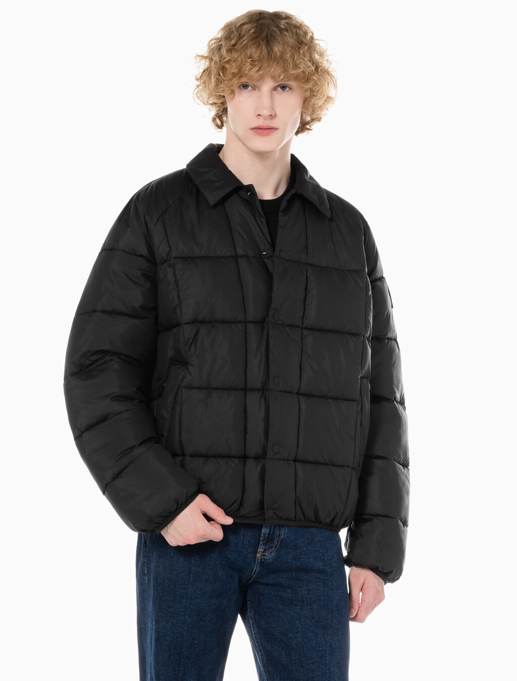Buy 남성 프리미엄 라인 에센셜 패디드 오버셔츠 in color CK BLACK