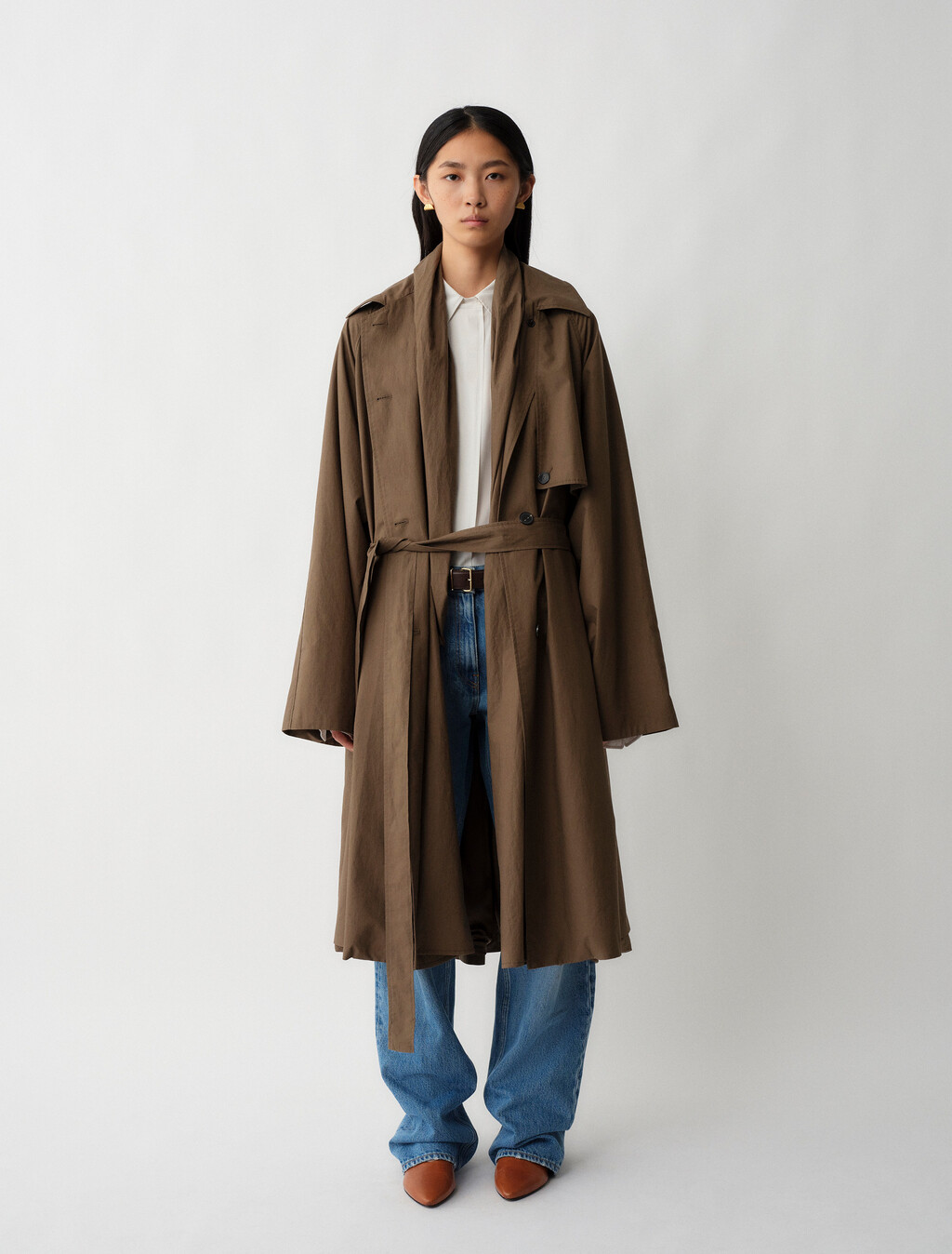 Buy 02 WOMENS JEAN in color LIGHT BLUE