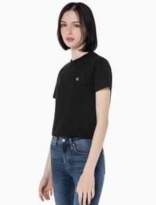 Buy 여성 릴렉스핏 아카이브 로고 크루넥 반팔 티셔츠 in color BLACK BEAUTY