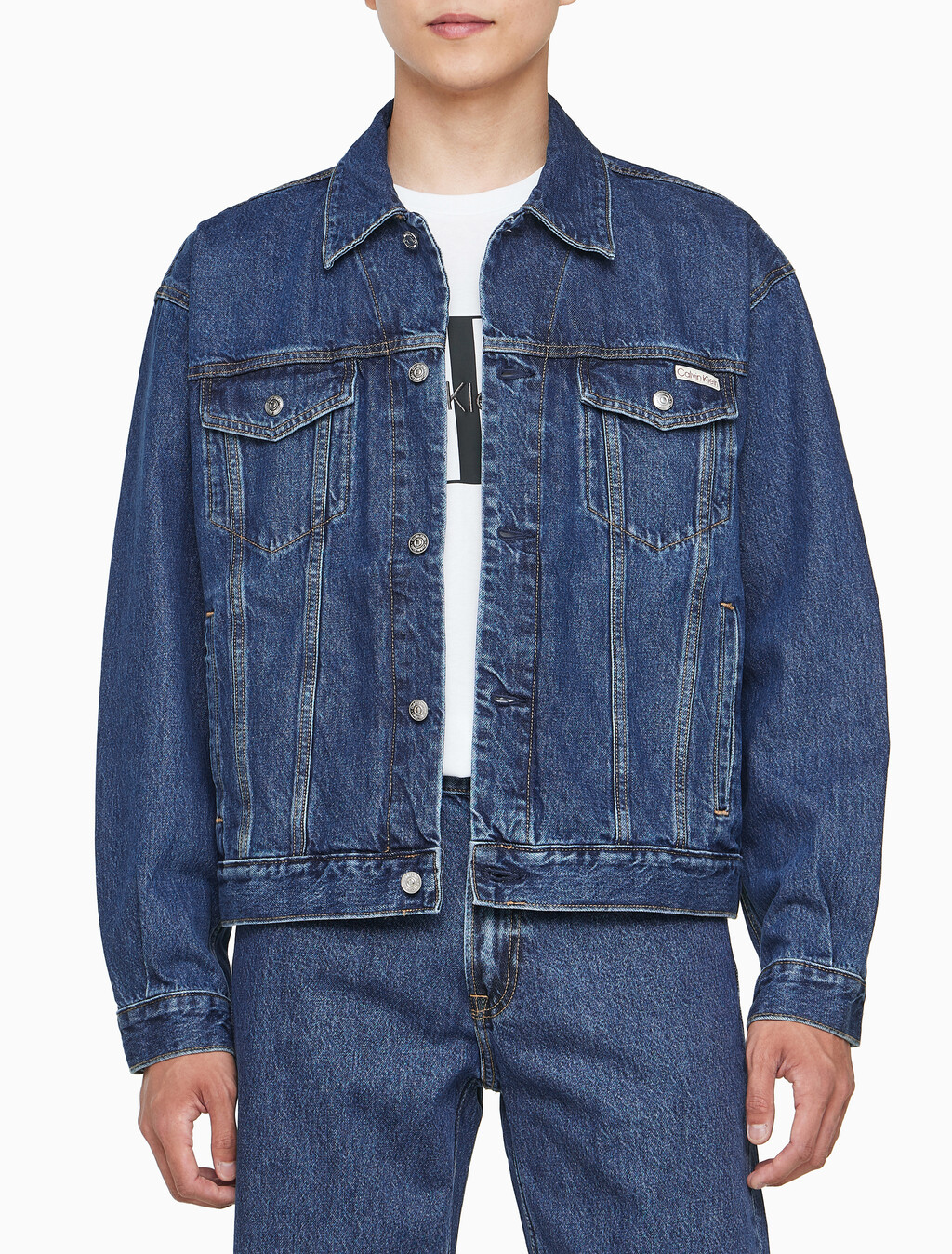 Buy 남성 90's 다크블루 데님 트러커 자켓 in color DARK BLUE
