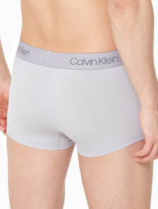 Buy 남성 에어 에프엑스 테크 마이크로 로우 라이즈 드로즈 in color SLEEK SILVER