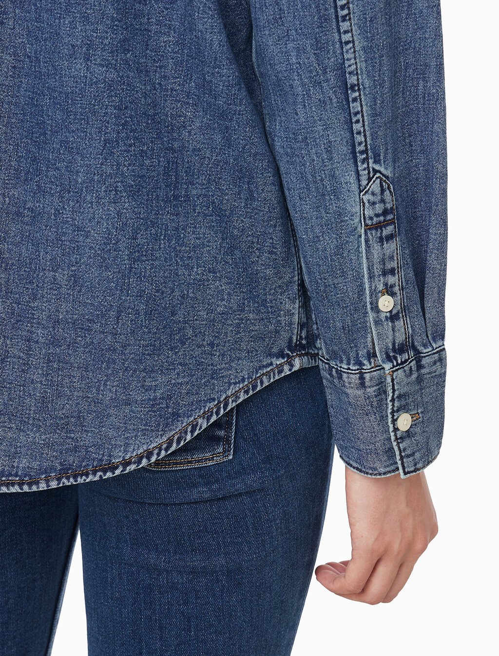 Buy 여성 클래식 데님 셔츠 in color Denim Blue