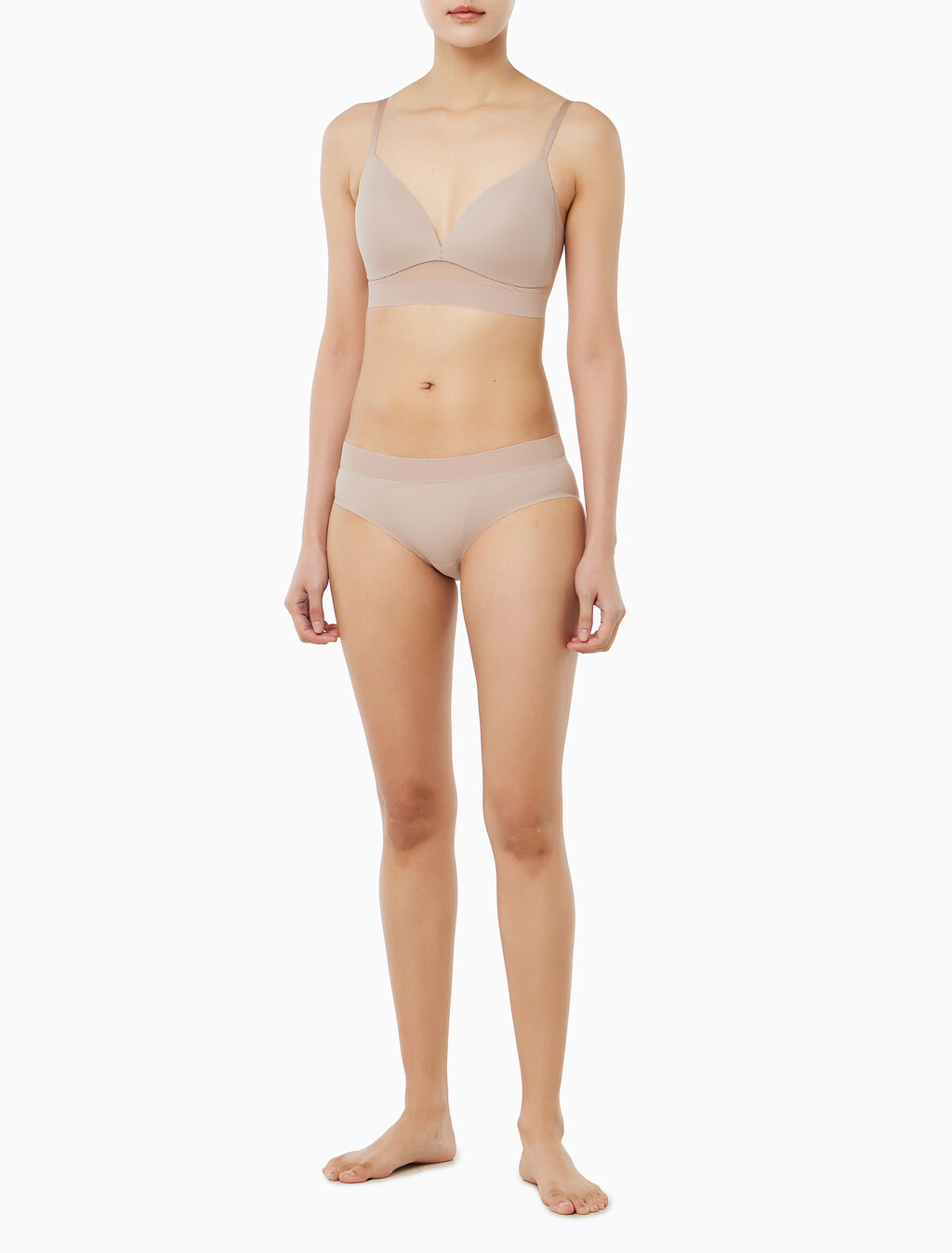 Buy 여성 인비져블 NSE 메쉬 트라이앵글 in color CEDAR