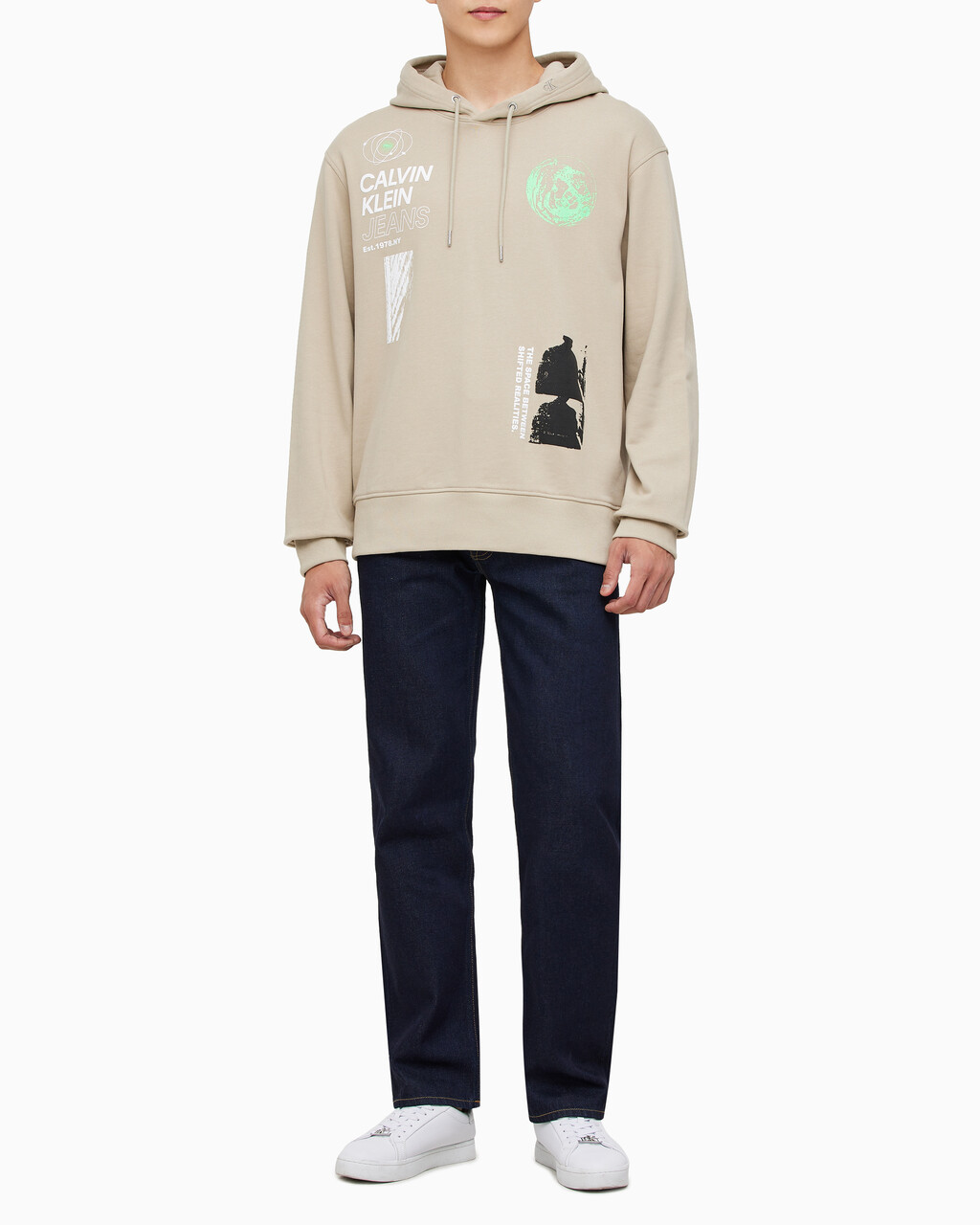 Buy 남성 퓨처 페이드 멀티 그래픽 후디 in color BEIGE