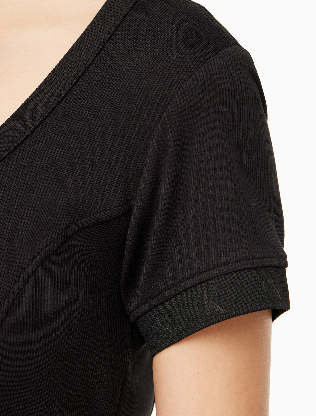 Buy 여성 로고 엠보스 립 반팔 코튼 드레스 in color CK BLACK