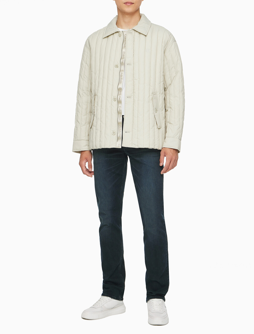 Buy 남성 울트라 라이트웨이트 패디드 자켓 in color BEIGE