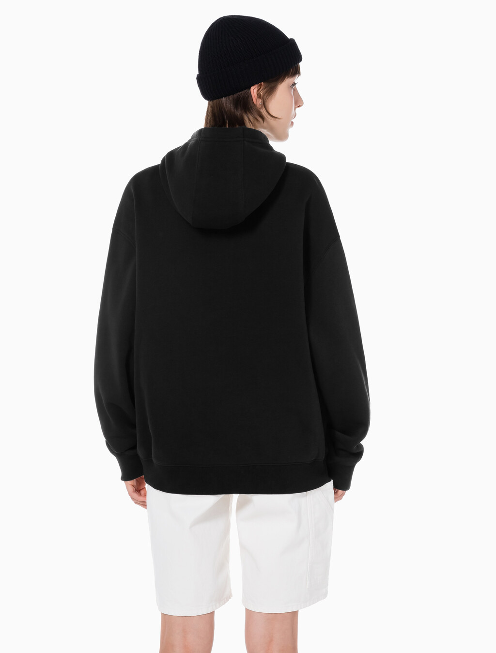 Buy 남녀공용 커브드로고 후디 in color CK BLACK
