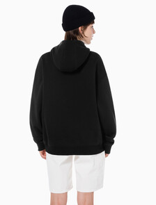 Buy 남녀공용 커브드로고 후디 in color CK BLACK