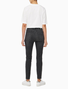 Buy 여성 하이라이즈 스키니핏 앵클 블랙 37.5 기능성 데님 in color WASHED BLACK LOGO LACE
