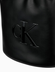 Buy 여성 볼드 모노그램 버킷백 라지 in color BLACK