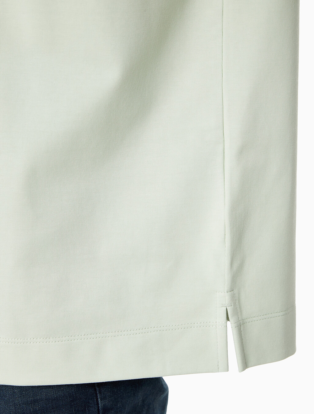 Buy 남성 릴렉스핏 저지 로고 쿨링 반팔 티셔츠 in color TENDER GREENS