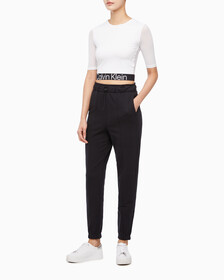 Buy 여성 레귤러 핏 스트레치 기능성 크롭 반팔 티셔츠 in color BRIGHT WHITE