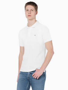 Buy 남성 슬림핏 CK 로고 뱃지  폴로 티셔츠 in color BRIGHT WHITE