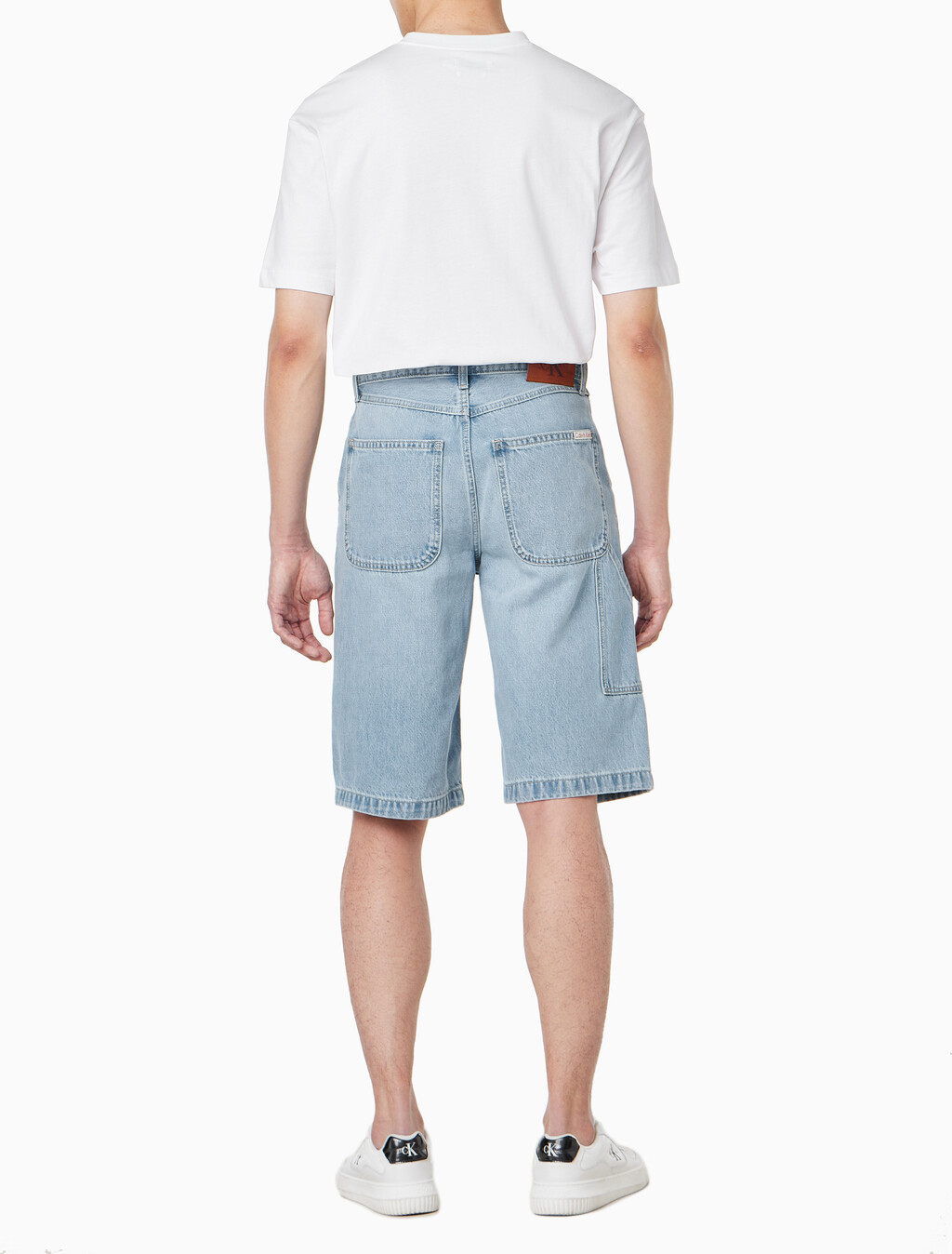 Buy 남성 90's 라이트블루 카펜터 버뮤다 데님 쇼츠 in color REFLECTION BLUE
